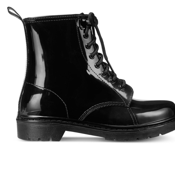 Michael Kors Women's Tavie Lug Sole Lace-Up Rain Booties - Picture 2 of 13